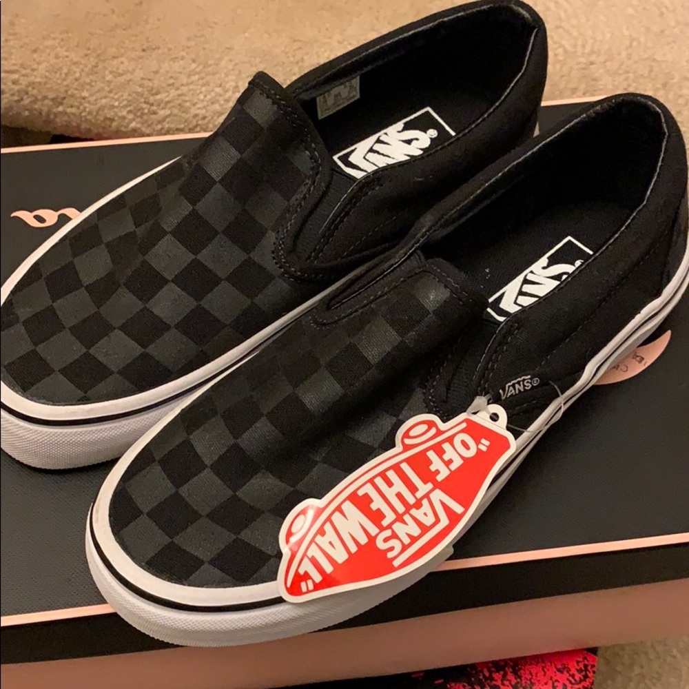 BRAND NEW VANS